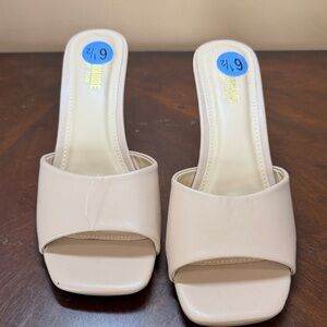 Slip-On Square Toe Mule - Nude Women’s Sandals item number 45